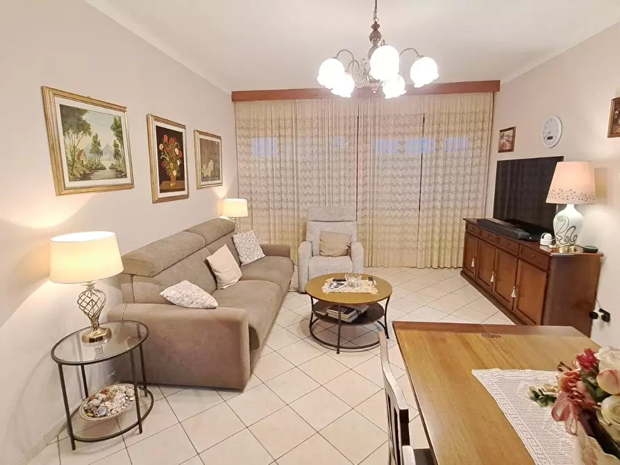 Immagine 1 di Appartamento in vendita  a Rosignano Marittimo