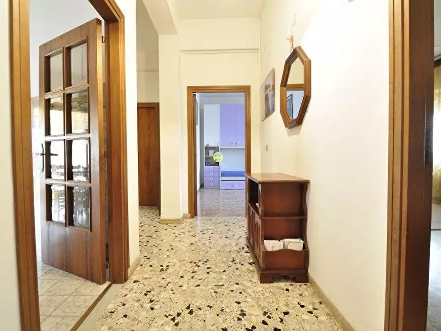 Immagine 3 di Appartamento in vendita  a Campiglia Marittima