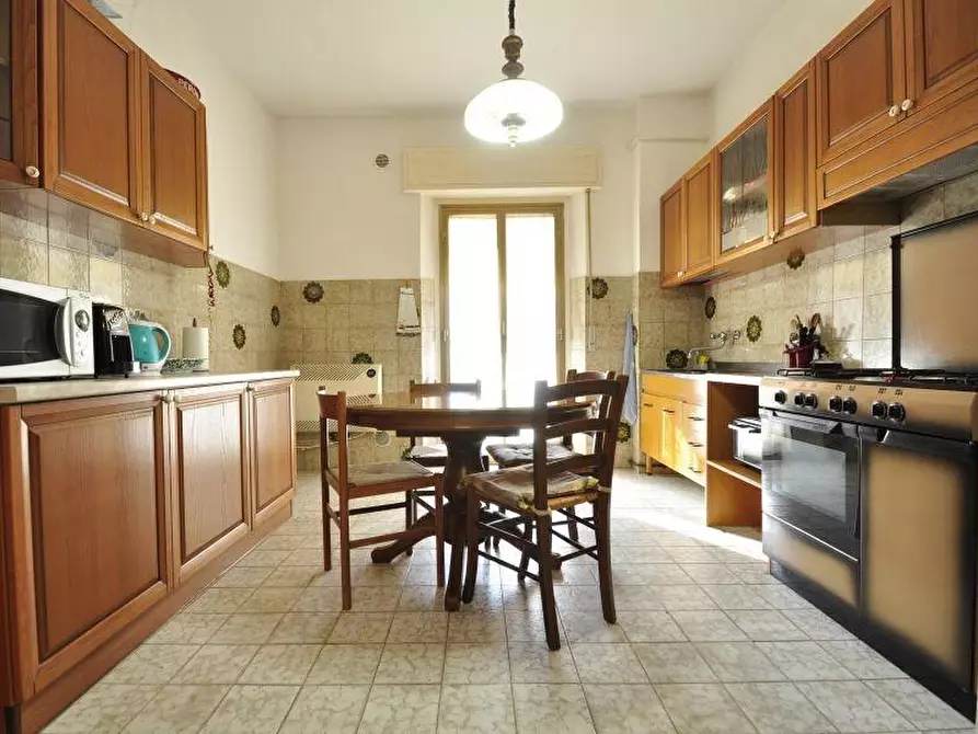 Immagine 1 di Appartamento in vendita  a Campiglia Marittima