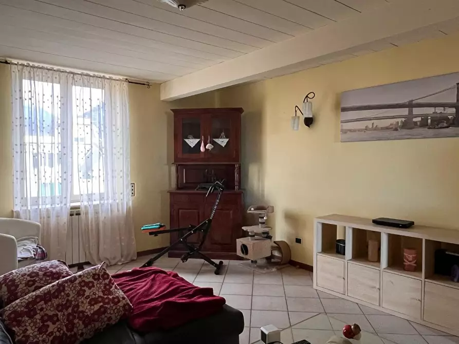 Immagine 2 di Appartamento in vendita  a Seravezza
