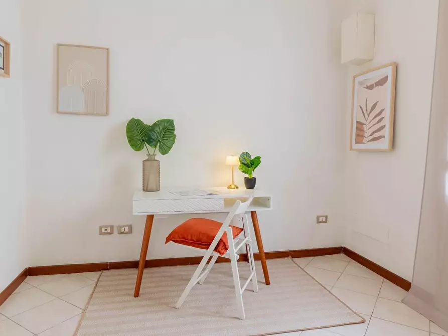 Immagine 13 di Villa in vendita  a Pontedera