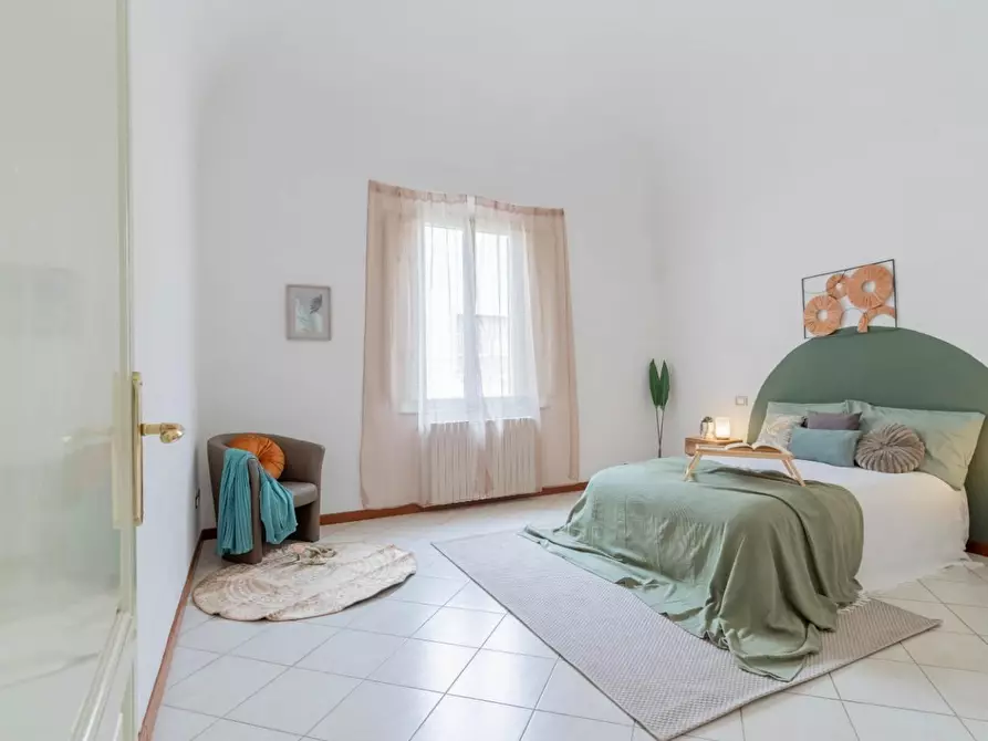 Immagine 26 di Villa in vendita  a Pontedera