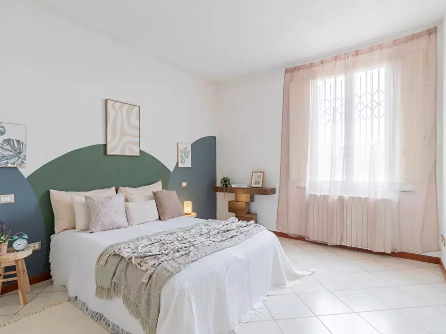 Immagine 32 di Villa in vendita  a Pontedera