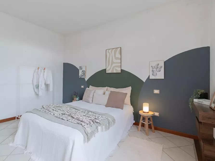 Immagine 33 di Villa in vendita  a Pontedera