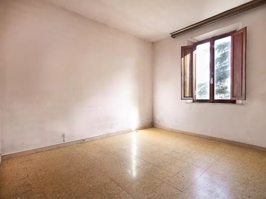 Immagine 14 di Casa bifamiliare in vendita  a Bientina