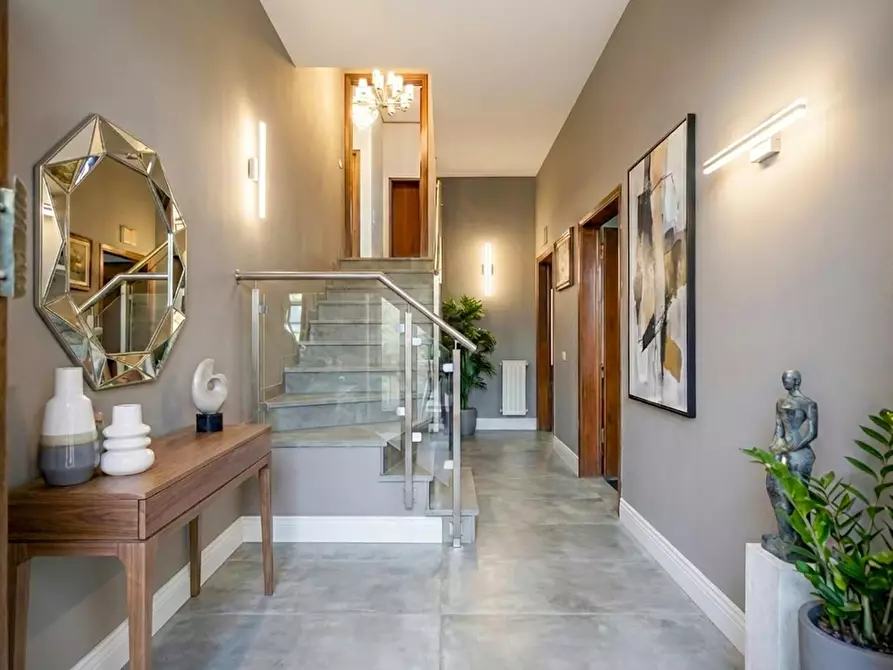 Immagine 5 di Casa bifamiliare in vendita  a Bientina