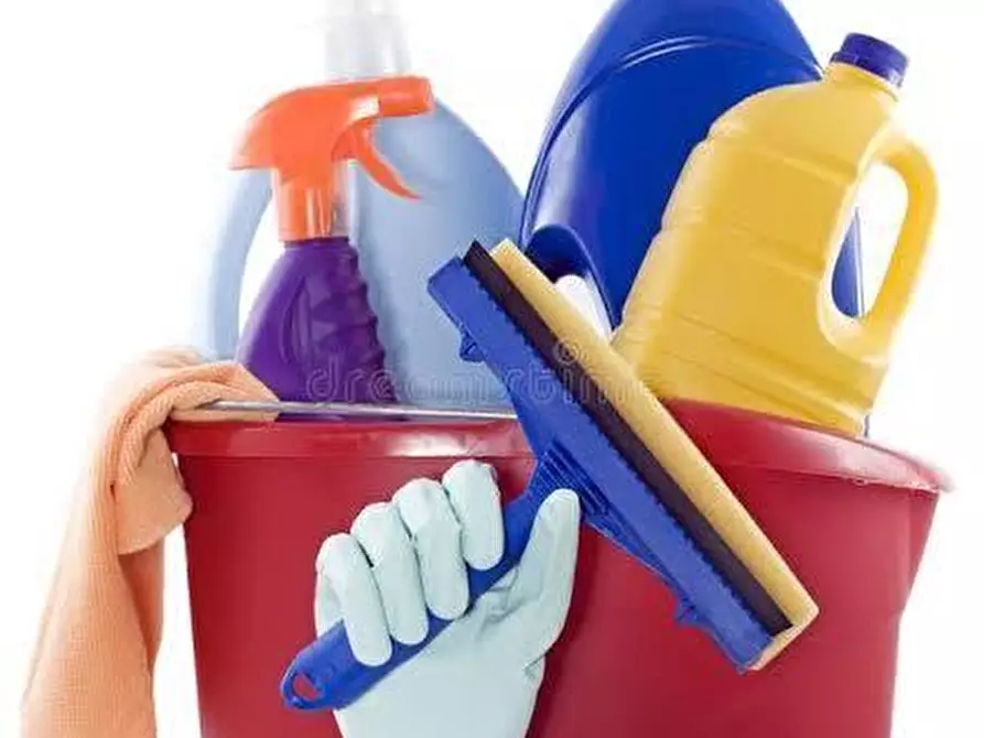 Immagine 2 di Attività commerciale in vendita  a Agrate Brianza