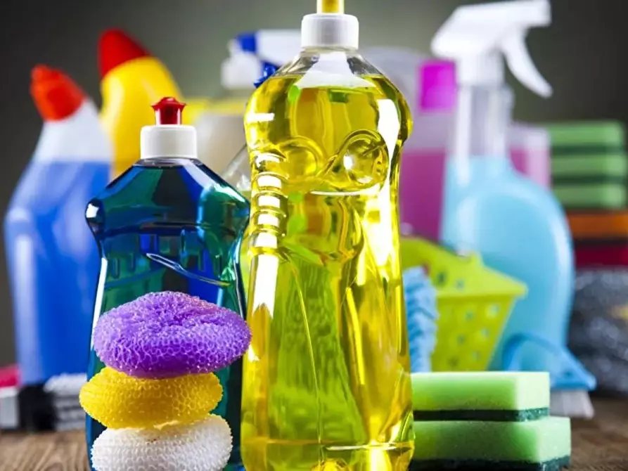 Immagine 1 di Attività commerciale in vendita  a Agrate Brianza