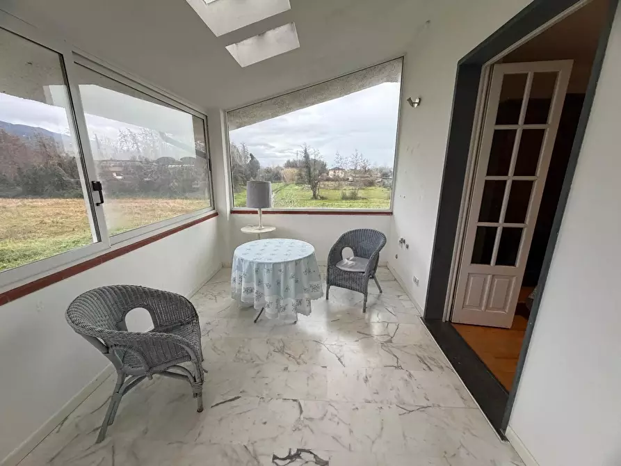 Immagine 7 di Appartamento in vendita  a Massa