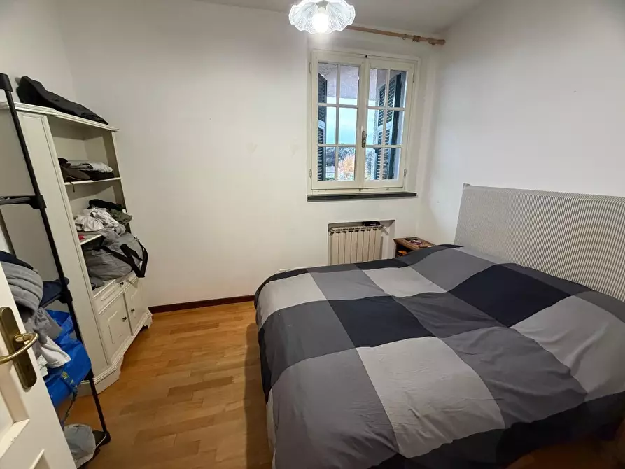 Immagine 13 di Appartamento in vendita  a Massa