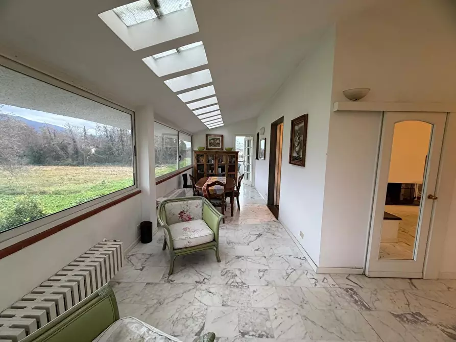 Immagine 4 di Appartamento in vendita  a Massa