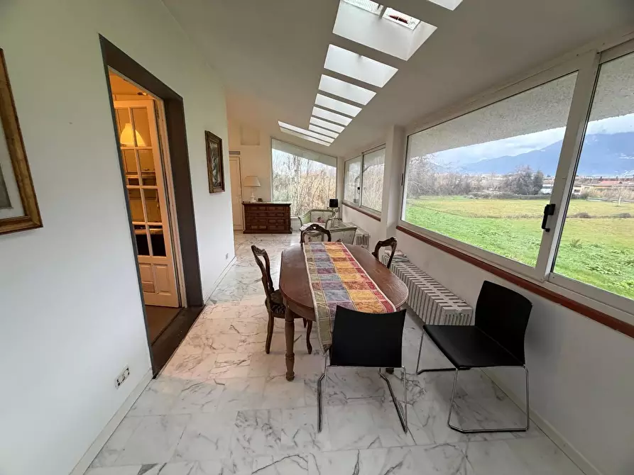 Immagine 3 di Appartamento in vendita  a Massa