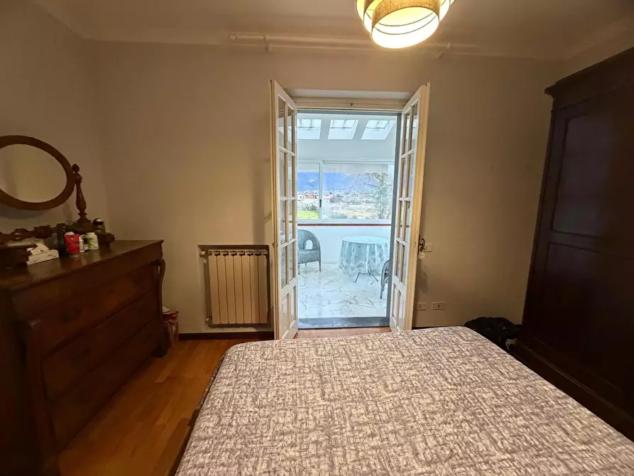 Immagine 10 di Appartamento in vendita  a Massa