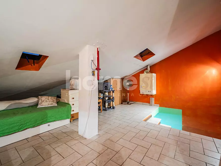 Immagine 25 di Porzione di casa in vendita  a Cadelbosco Di Sopra