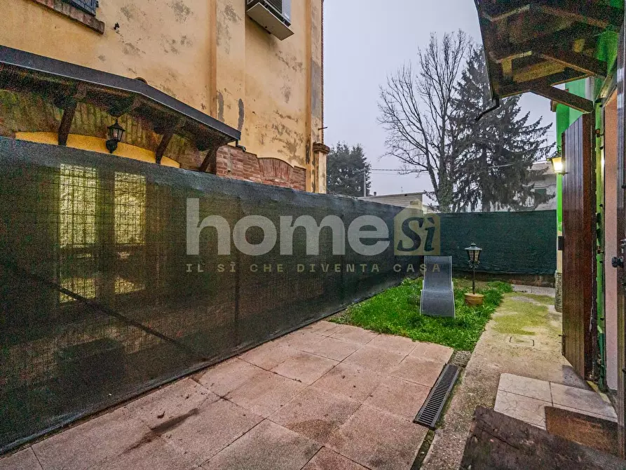 Immagine 28 di Porzione di casa in vendita  a Cadelbosco Di Sopra