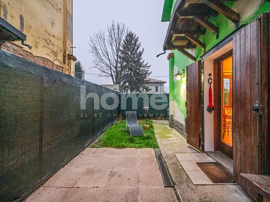 Immagine 30 di Porzione di casa in vendita  a Cadelbosco Di Sopra