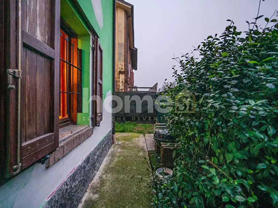 Immagine 33 di Porzione di casa in vendita  a Cadelbosco Di Sopra