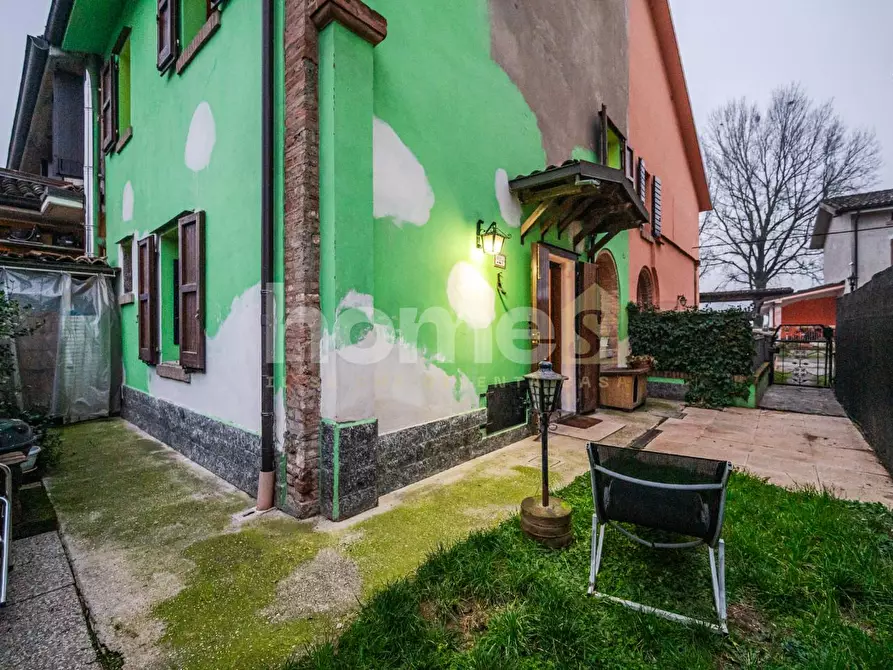 Immagine 32 di Porzione di casa in vendita  a Cadelbosco Di Sopra