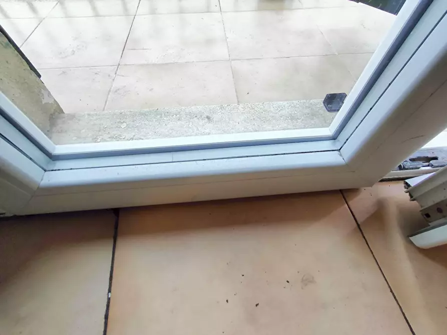 Immagine 25 di Appartamento in vendita  a Pisa