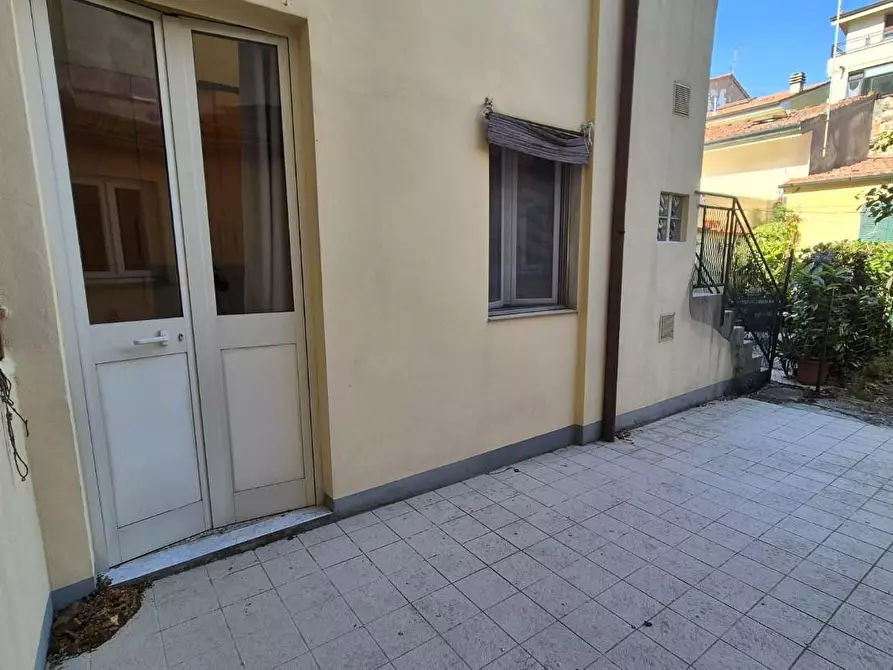 Immagine 20 di Appartamento in vendita  a Viareggio
