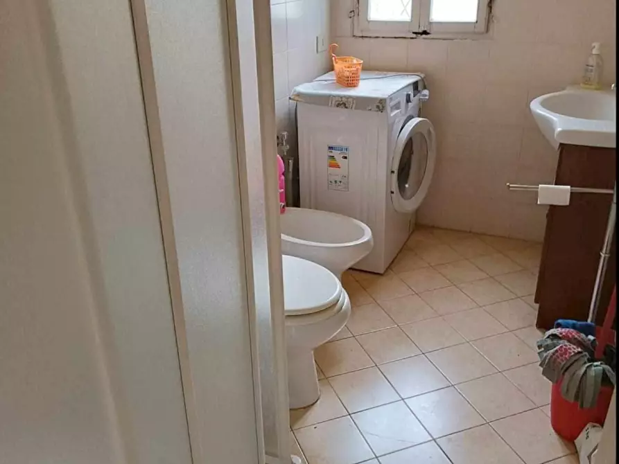 Immagine 7 di Appartamento in vendita  a Viareggio