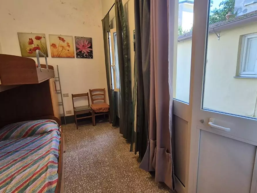 Immagine 34 di Appartamento in vendita  a Viareggio