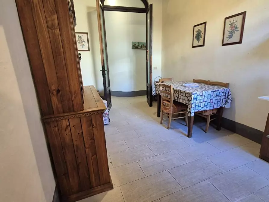 Immagine 17 di Appartamento in vendita  a Viareggio