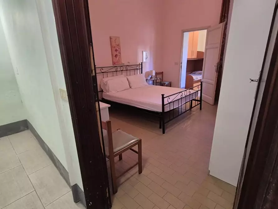 Immagine 31 di Appartamento in vendita  a Viareggio