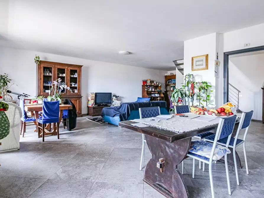 Immagine 1 di Appartamento in vendita  a Pisa