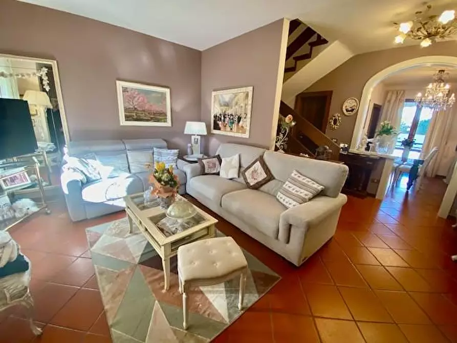 Immagine 15 di Villetta a schiera in vendita  a Montecatini Terme