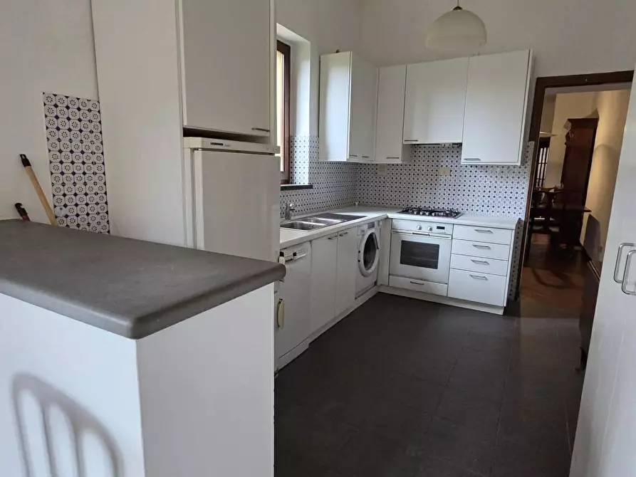 Immagine 5 di Appartamento in affitto  a Pisa