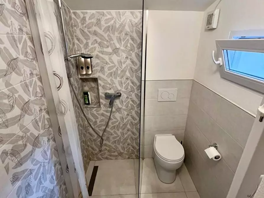 Immagine 9 di Terratetto in vendita  a Pisa