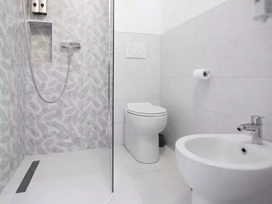 Immagine 11 di Terratetto in vendita  a Pisa