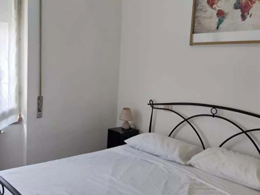 Immagine 10 di Appartamento in vendita  a Pisa