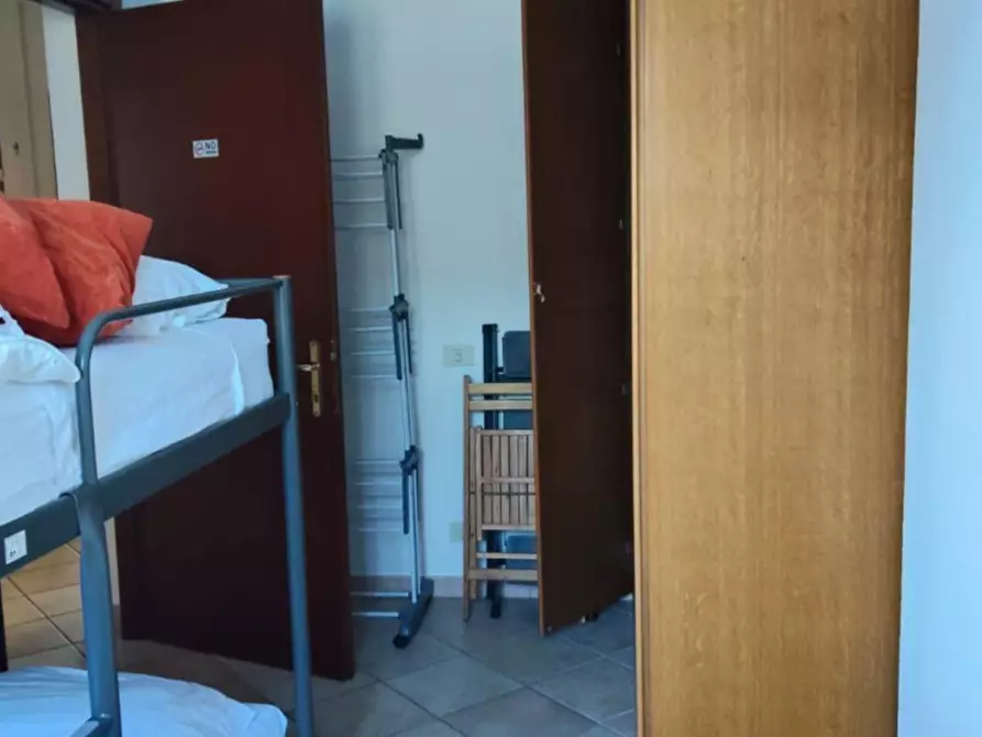 Immagine 12 di Appartamento in vendita  a Pisa