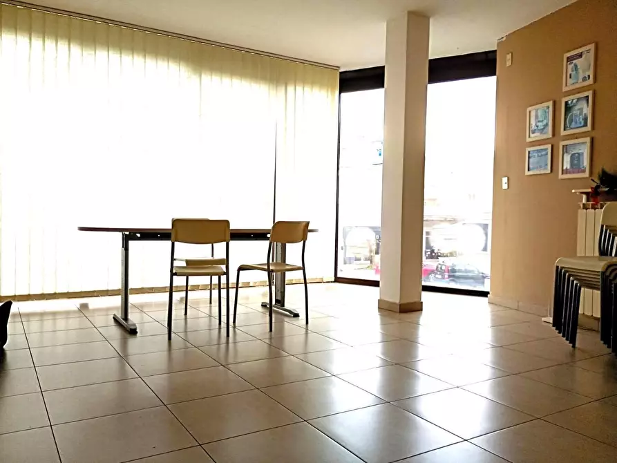 Immagine 4 di Ufficio in vendita  a San Miniato