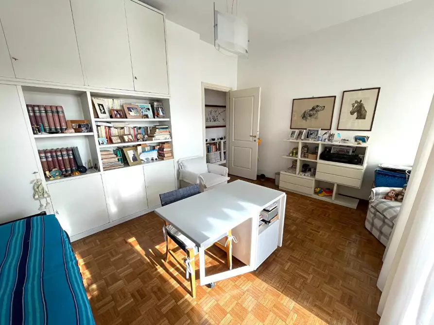 Immagine 13 di Appartamento in vendita  a Livorno