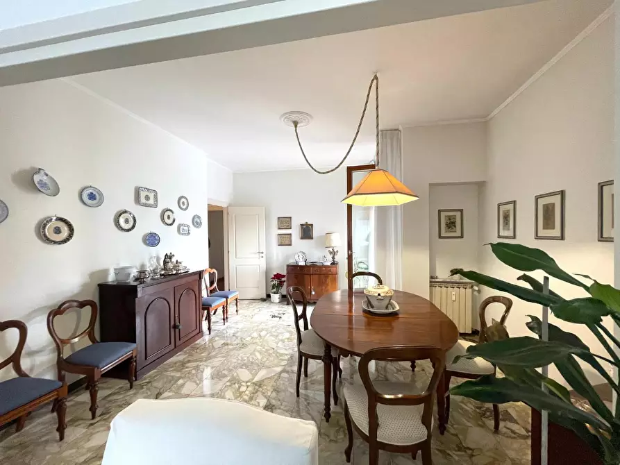 Immagine 36 di Appartamento in vendita  a Livorno