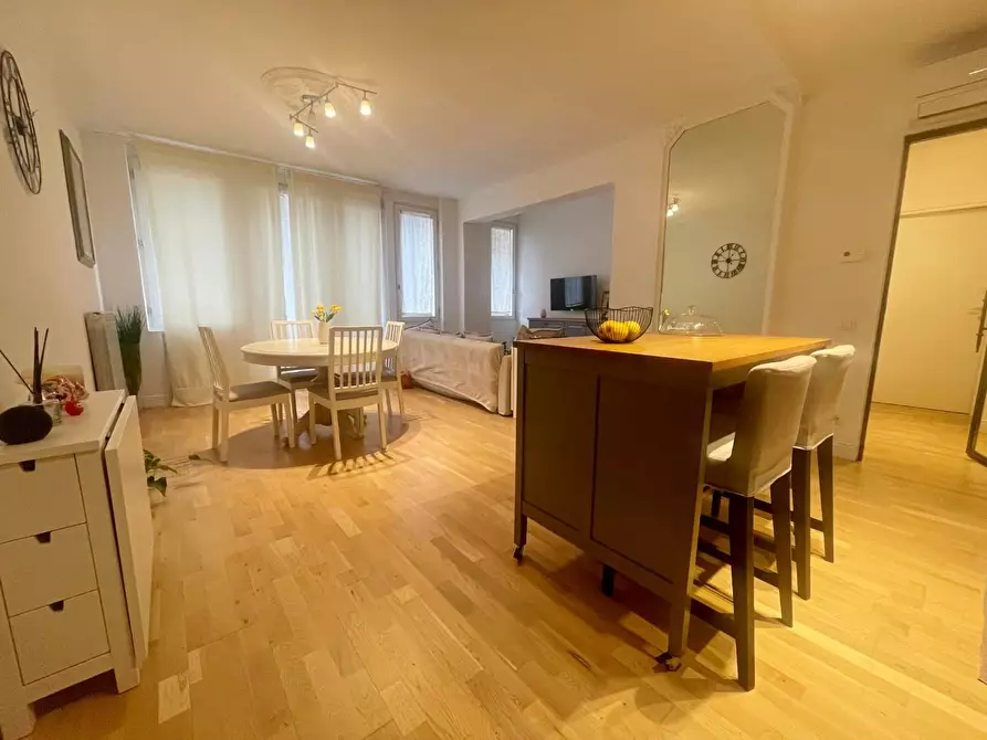 Immagine 2 di Appartamento in vendita  a Poggibonsi