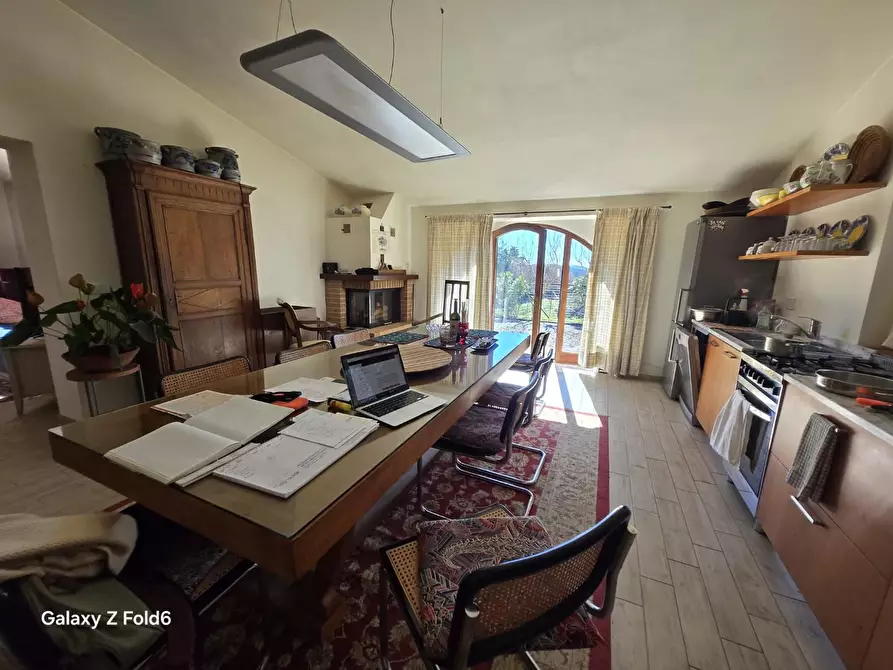 Immagine 15 di Casa indipendente in vendita  a Gaiole In Chianti