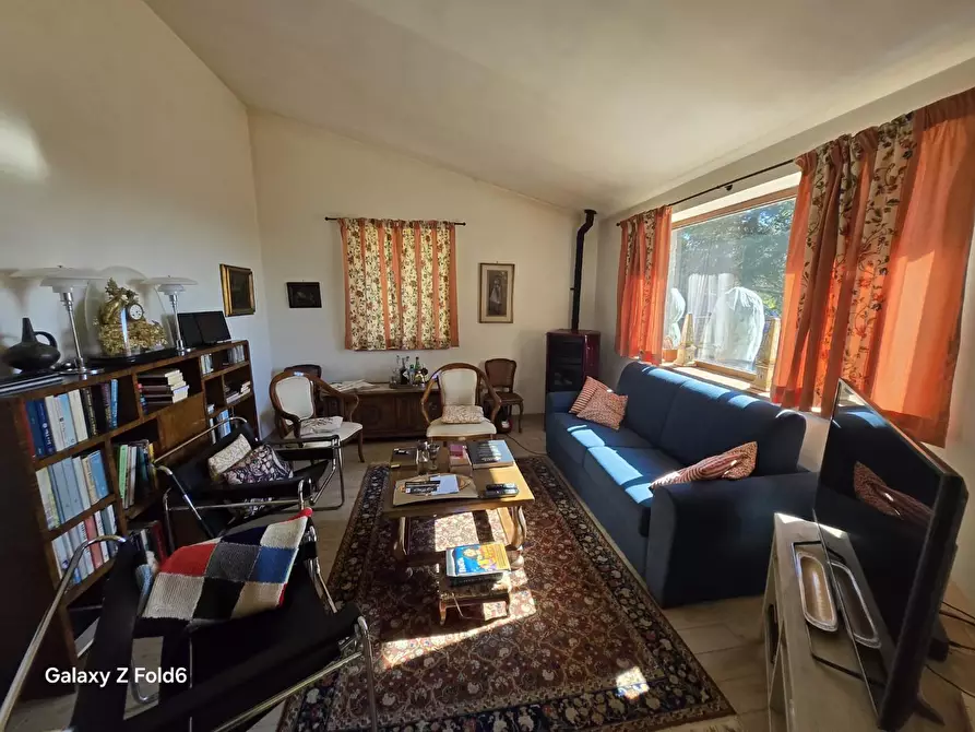 Immagine 9 di Casa indipendente in vendita  a Gaiole In Chianti