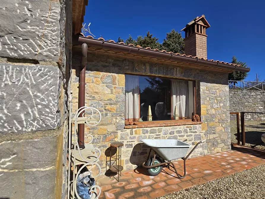 Immagine 40 di Casa indipendente in vendita  a Gaiole In Chianti