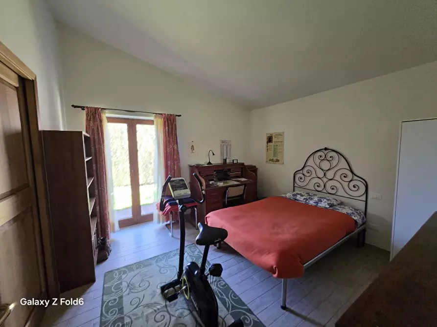 Immagine 4 di Casa indipendente in vendita  a Gaiole In Chianti