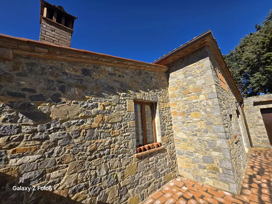 Immagine 11 di Casa indipendente in vendita  a Gaiole In Chianti