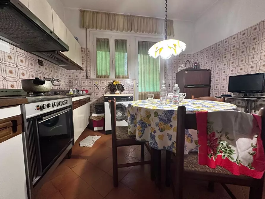 Immagine 3 di Appartamento in vendita  a Pisa