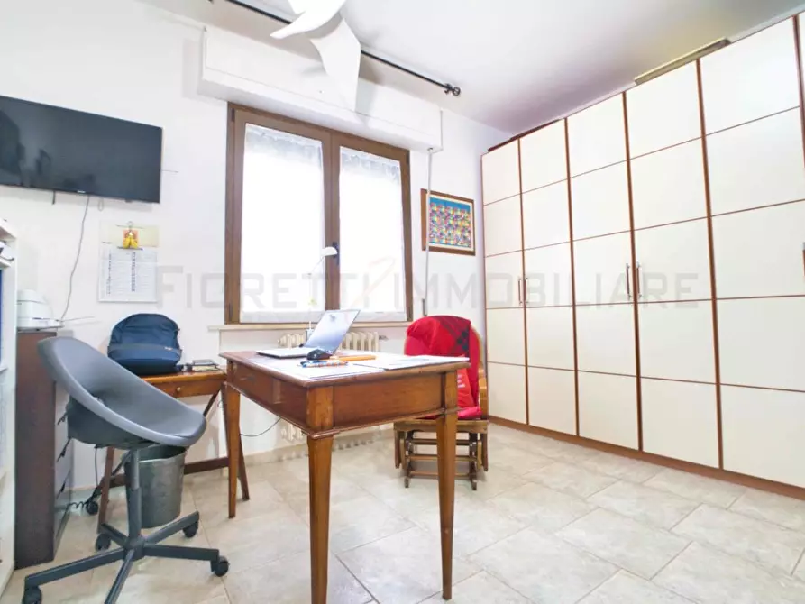 Immagine 53 di Appartamento in vendita  a Piombino