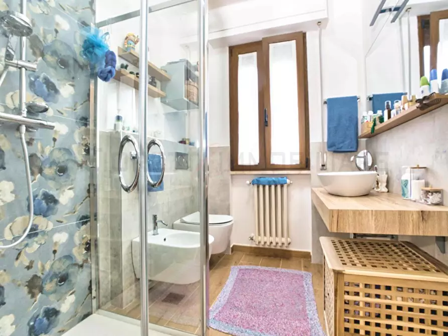 Immagine 40 di Appartamento in vendita  a Piombino