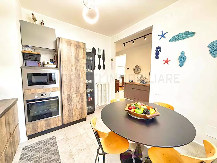 Immagine 9 di Appartamento in vendita  a Piombino