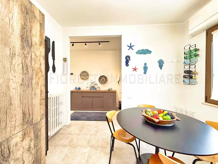 Immagine 10 di Appartamento in vendita  a Piombino