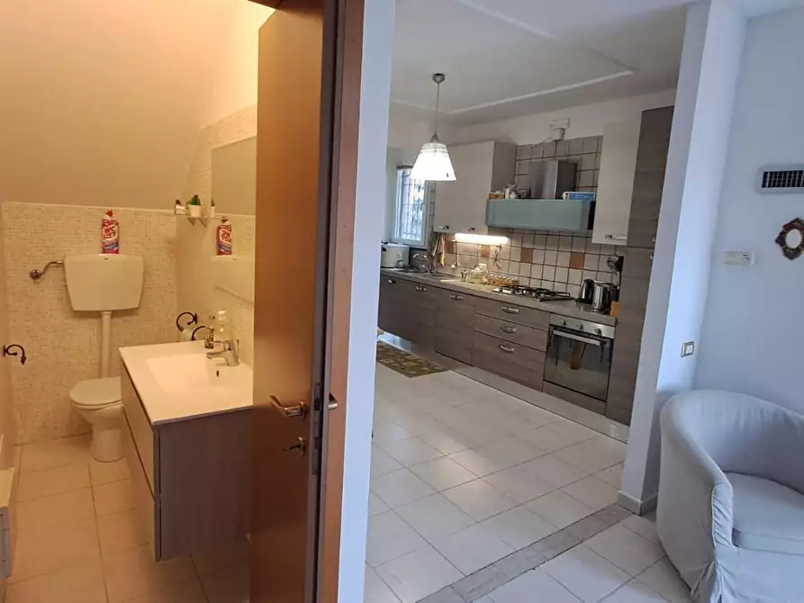 Immagine 24 di Casa bifamiliare in vendita  a Collesalvetti